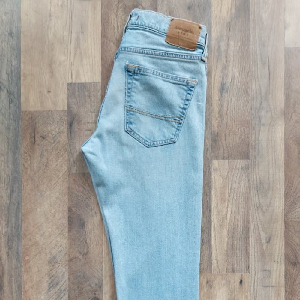 Abercrombie Fitch (A&F signature stretch) Denim Skinny Jeans SIZE 28x30